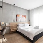Jolie Apartment *